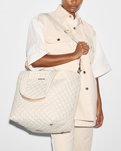 Sandshell Medium Metro Tote Deluxe