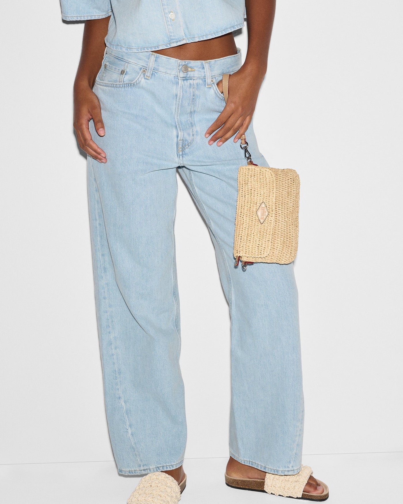 Raffia/Camel Raffia Convertible Crossbody